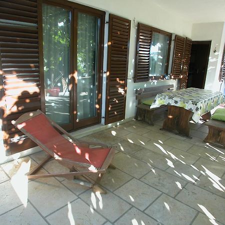 Diana'S Place プーラ エクステリア 写真