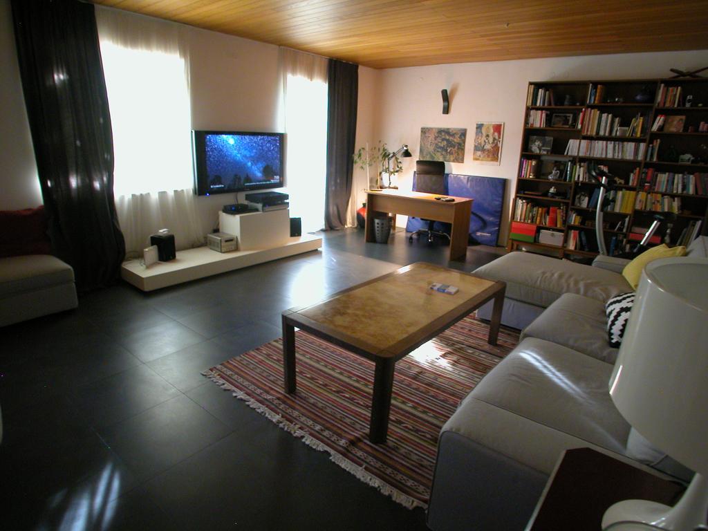Diana'S Place プーラ エクステリア 写真